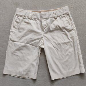 Banana Republic White Stretch Chino Shorts Women's Size 2 Bermuda City Short